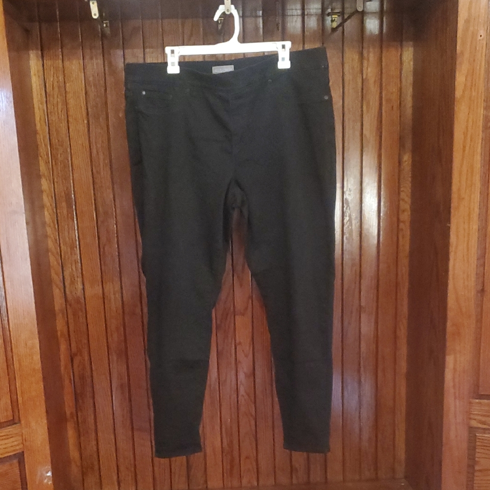 3 For $18 FALLS CREEK SIZE 20 Black Skinny Jeans